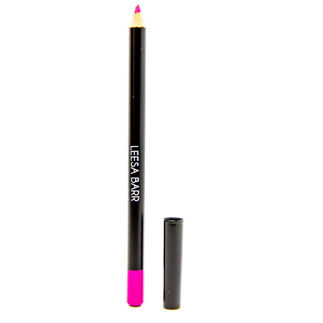 Brand new to or range and the perfect complement to our lipsticks and lipgloss. Our new lipliners are smudge-proof, preventing feathering. With the fantastic colour payoff, Leesa Barr Clean Makeup and beauty Gladstone Tannum Sands